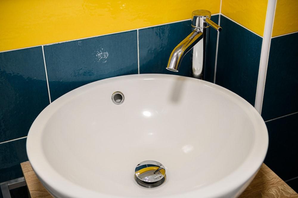 Via S Liborio - 6 Piano