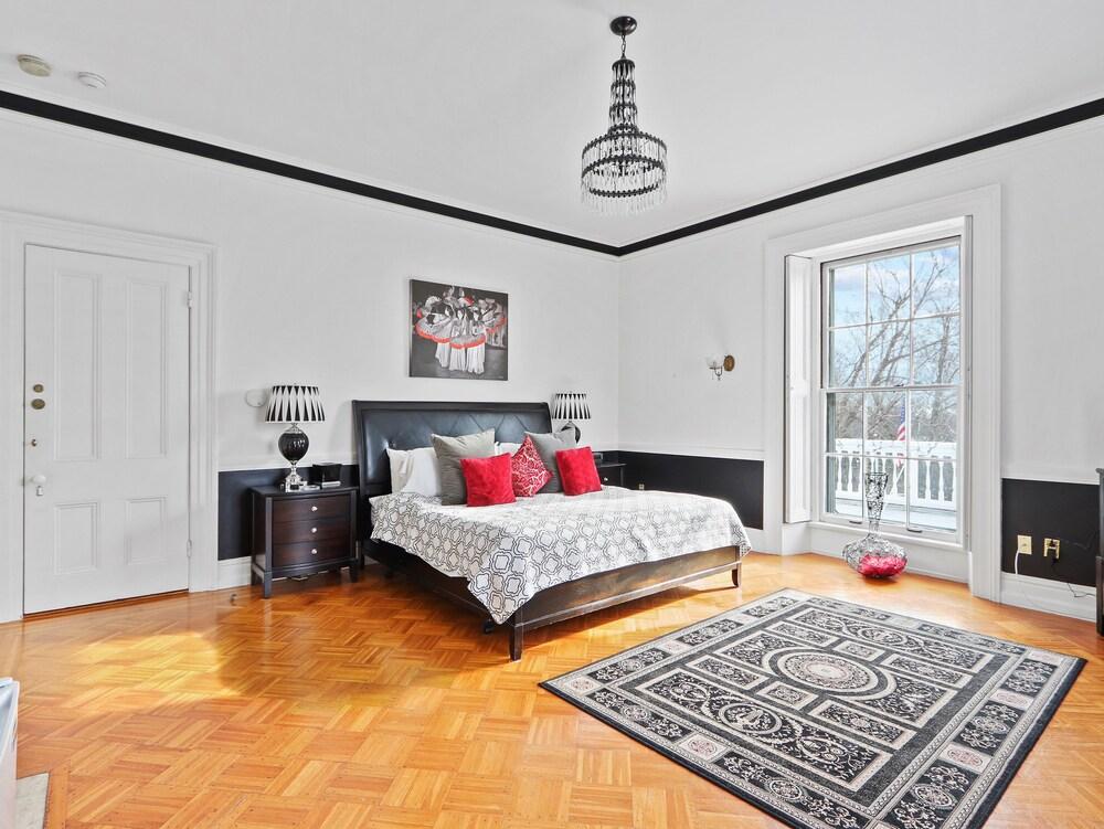 Hamilton Hoppin House