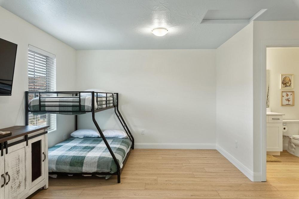 Sunny Reunion by RedAwning