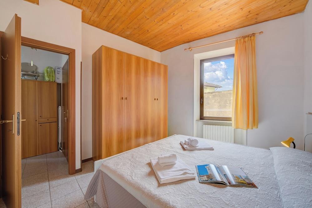 Al Peveri - Private Parking & Near Lake