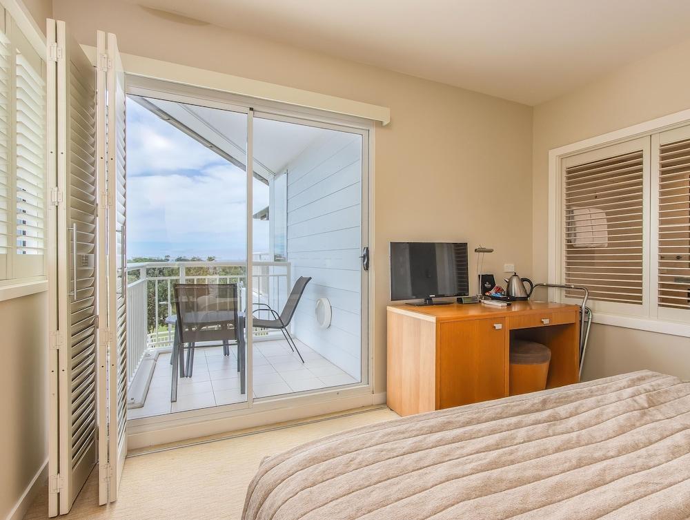 The Pool Resort Kingscliff - Private Apartments by Holiday Management Co