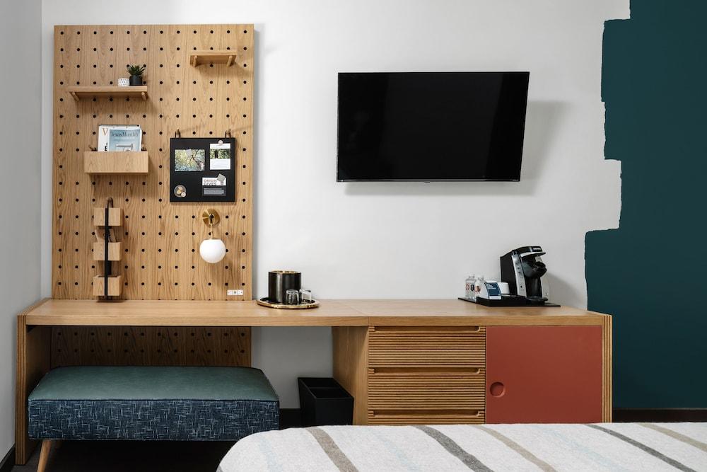 Origin Austin, A Wyndham Hotel