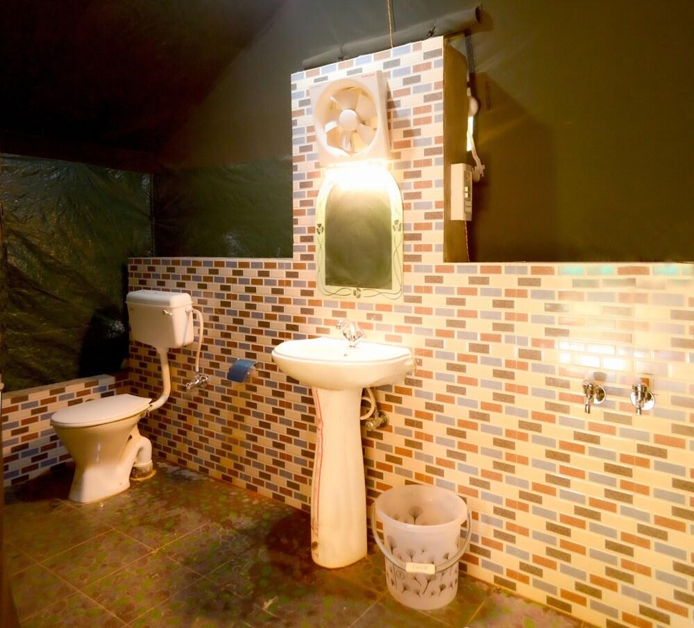 Corbett Hills Resort