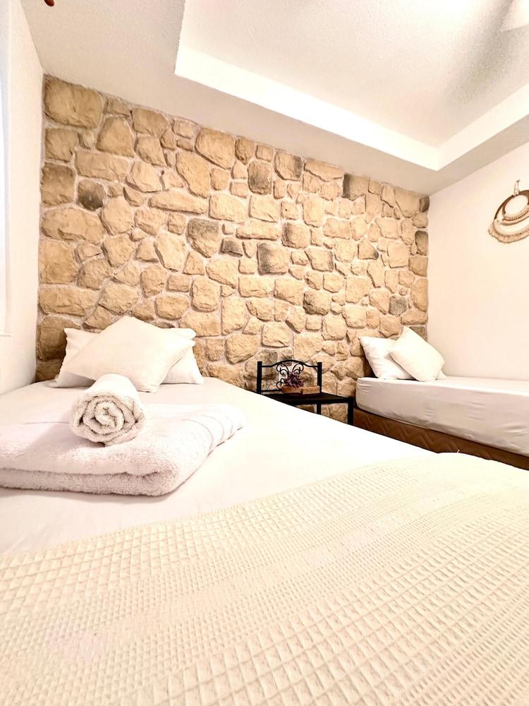 Saklı Konak Bozcaada