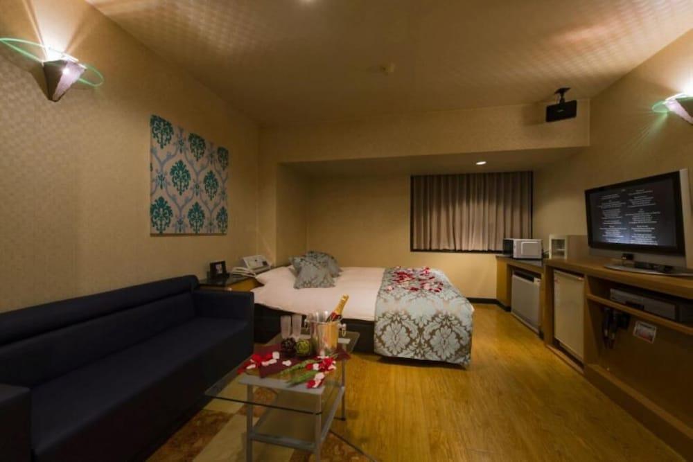 Restay Tsurugashima - Adults Only