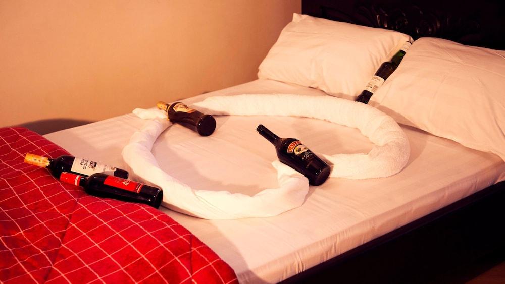 Stusky Lark Mini Hotel Seeta