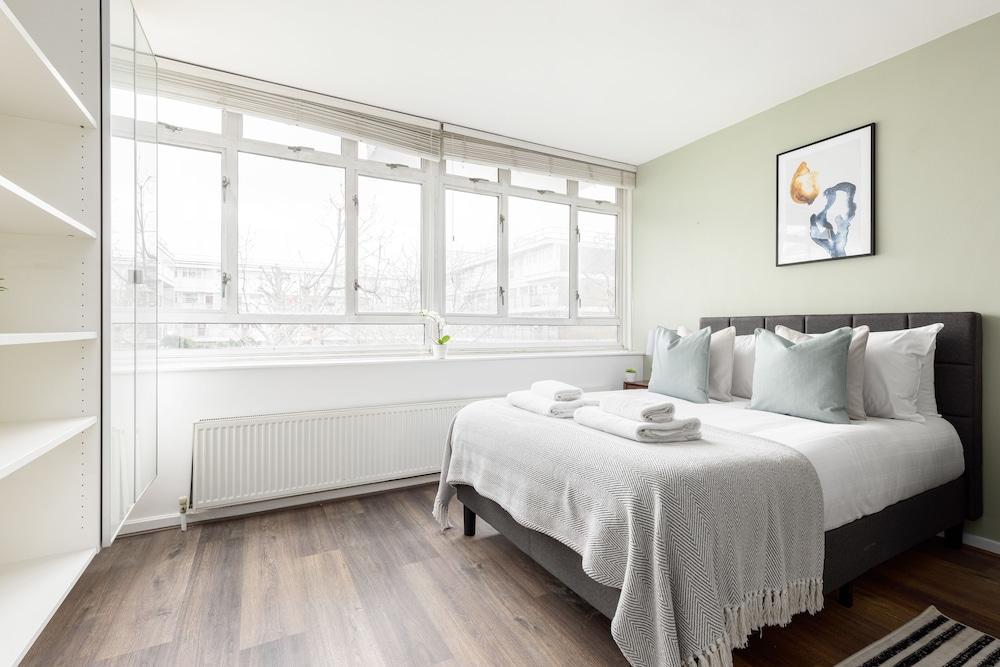 The Victoria Apartments