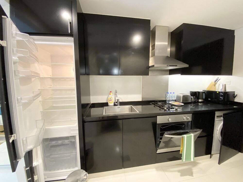 Marco Polo - Chic Studio with Balcony and Spa, Canal Views