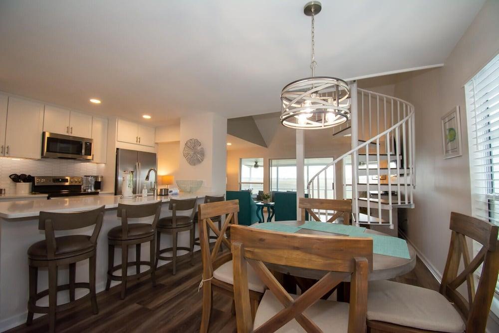 Renovated 2 Br Sleeps 5 With Free Guest Passes