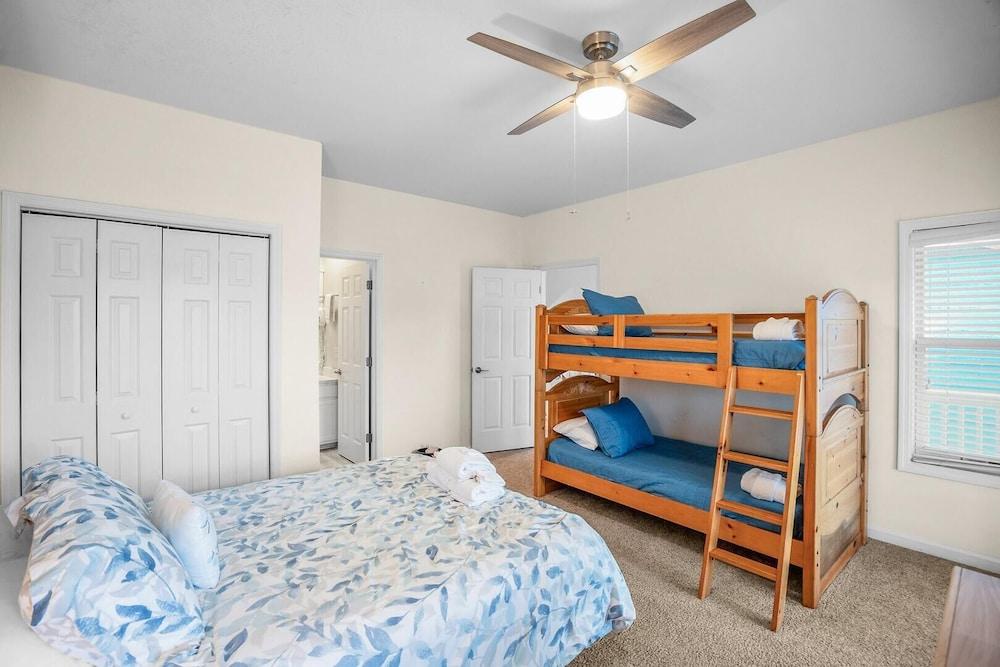 Two-story Family Home w/ Views of Inlet & Island - Pet Friendly