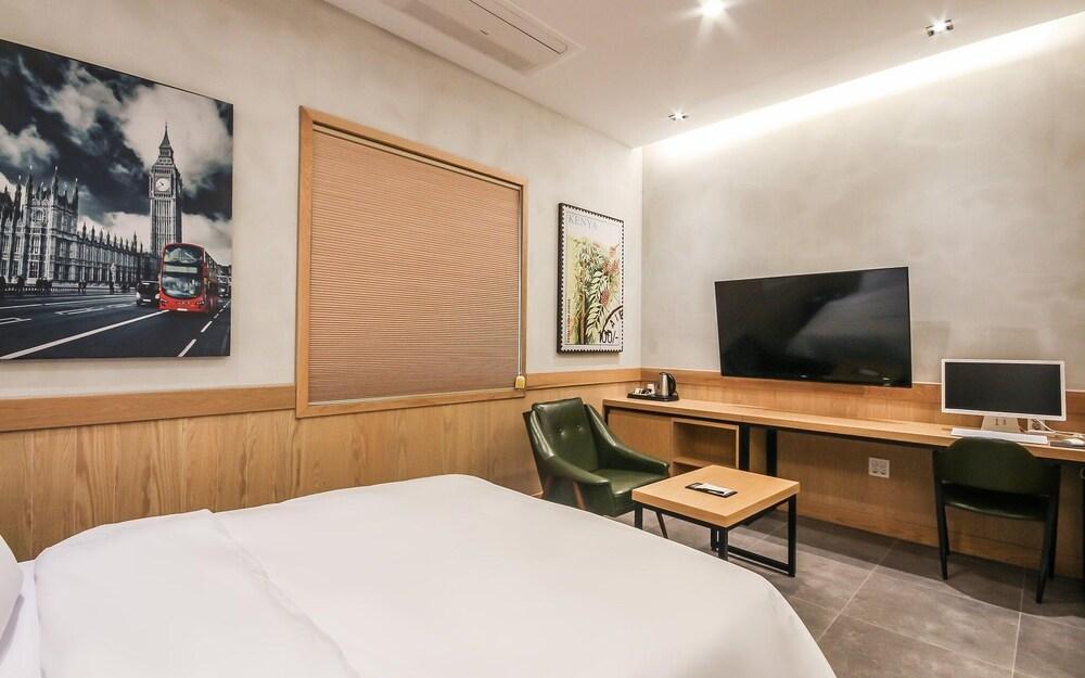 Wanju Bohemian Motel