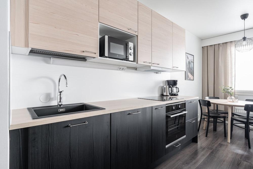 Newly Renovated 1BR Home that Hosts up to 8 Guests