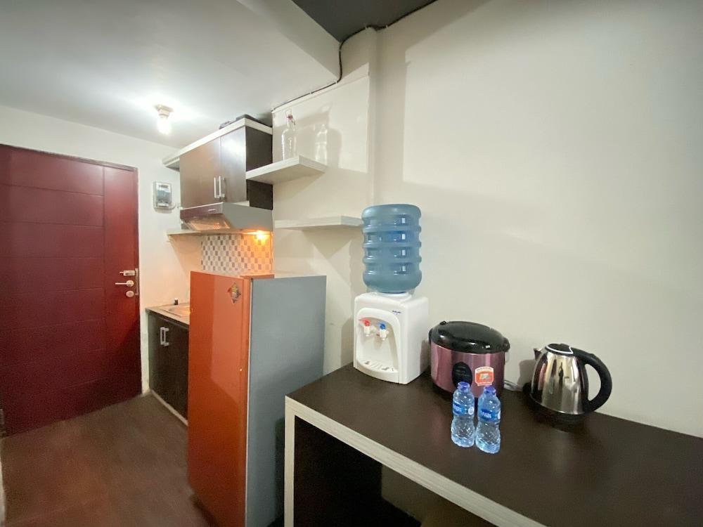 Cozy Studio At Emerald Towers Apartment