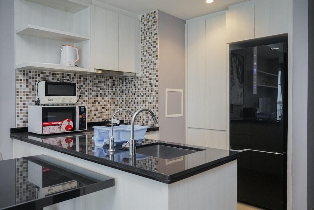 Fancy And Nice 1Br At Branz Bsd Apartment