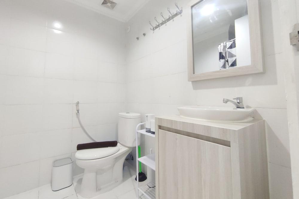 Nice Cozy Studio At Paltrow City Apartment