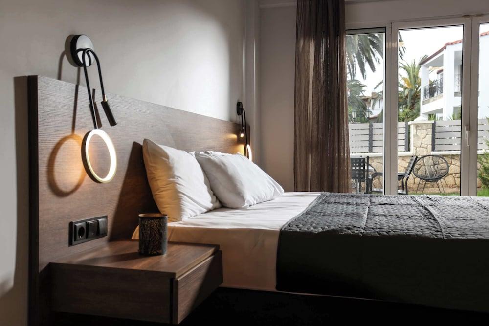 Danae Comfort Living