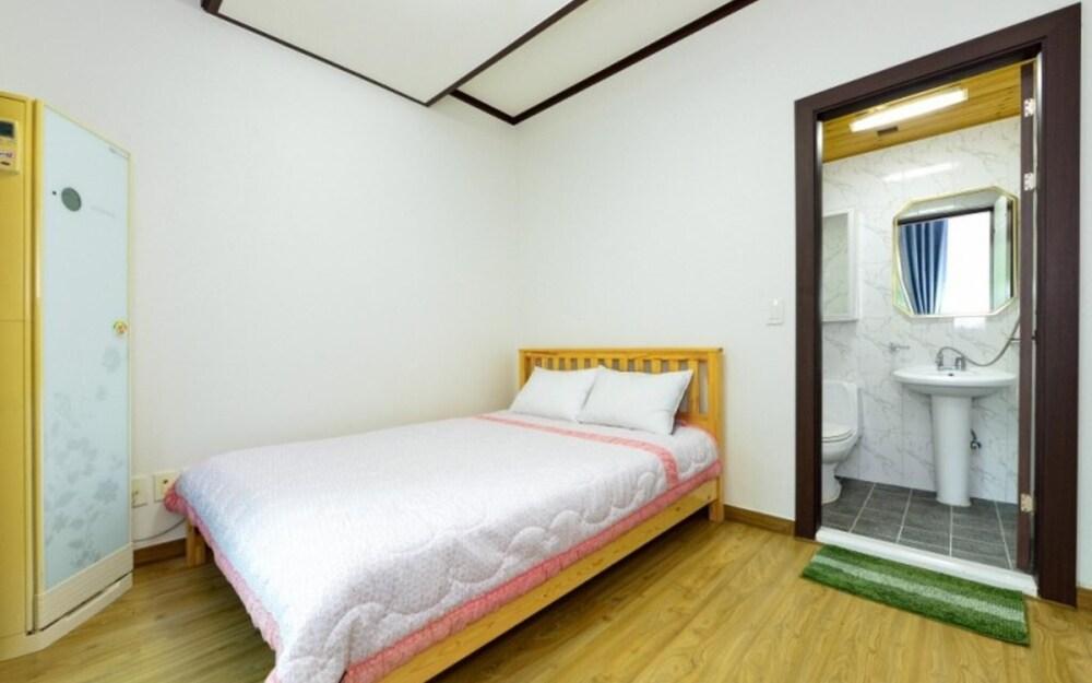 Gapyeong Lala Stay Pension B