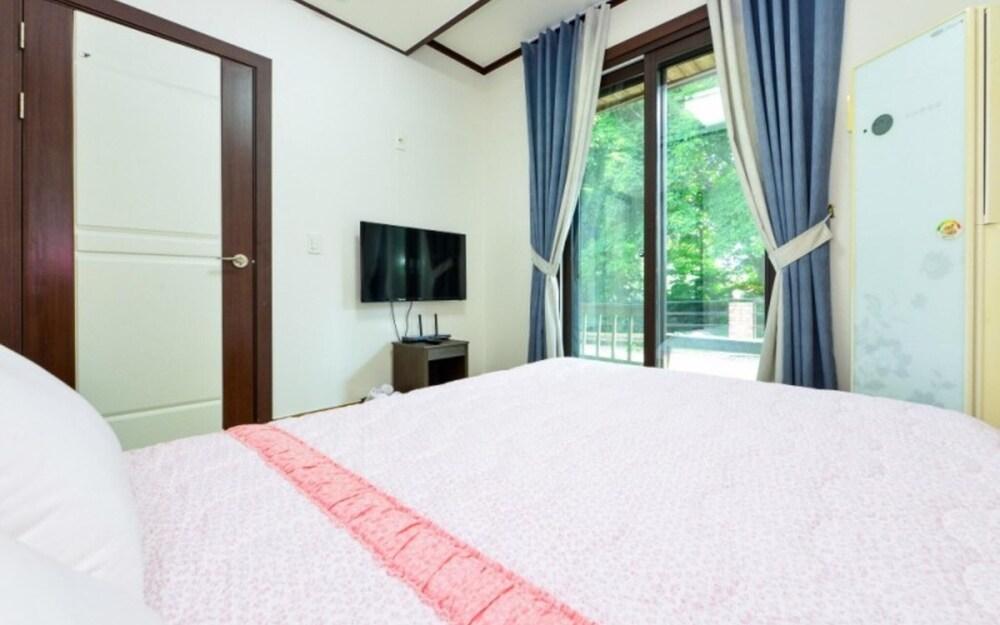 Gapyeong Lala Stay Pension B