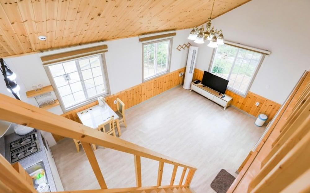 Sogeumgang Three Mountain Pension