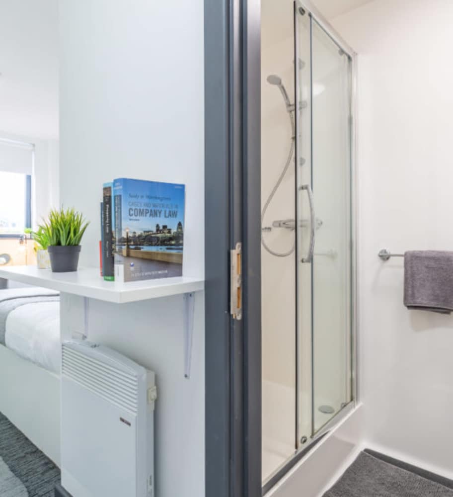 Ensuite Rooms for STUDENTS Only - LIVERPOOL