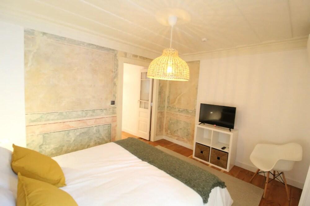 Peaceful 1 Bedroom in Lisbon