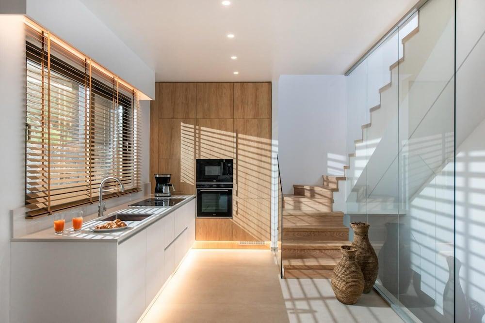 Made By The Sea Villa 4