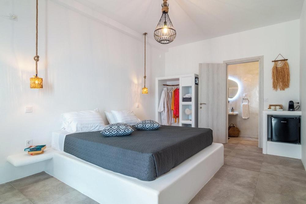 ISLAND CONCEPT CHANIA