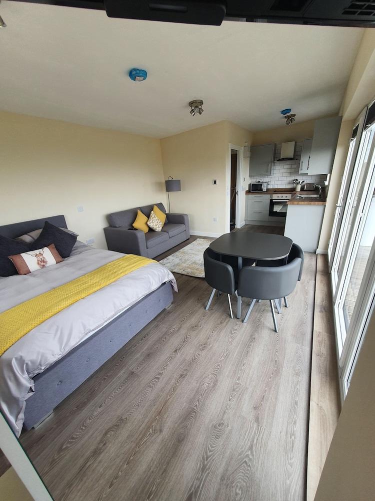 Beautiful Executive Chalet on the Nc500