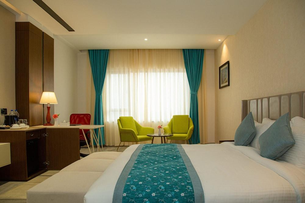 Indreni Suites Hotel