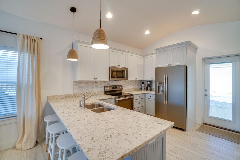 Beach House - The Starfish By Panhandle Getaways