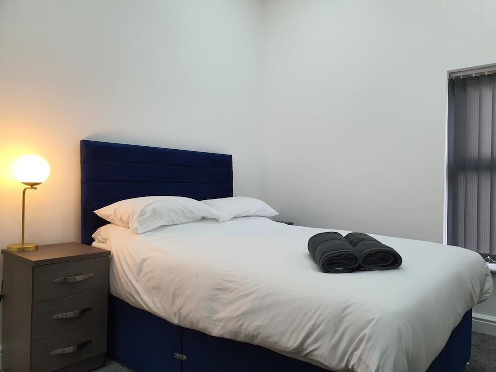 Dysa Banks Apartments