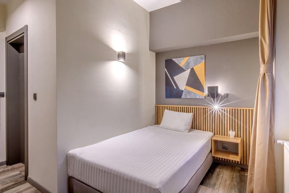 Hotel Forty One Bucharest