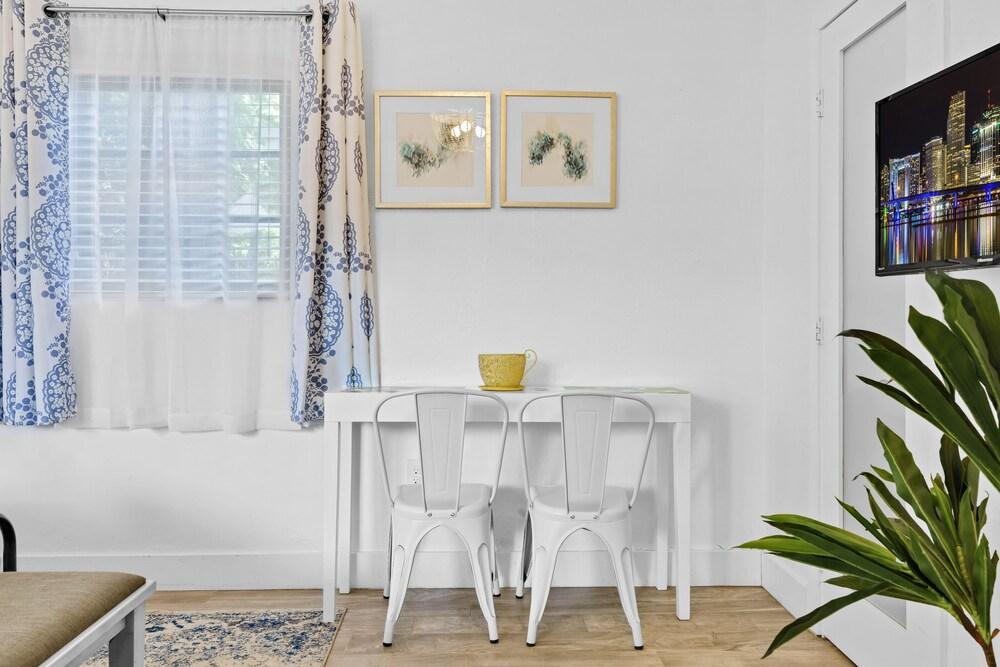 Art Design Bungalow Studio Outdoor Area