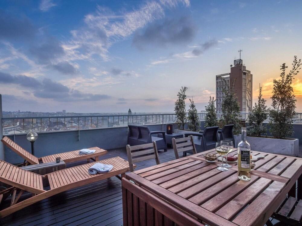 Feel Porto Panoramic Townhouse Terrace