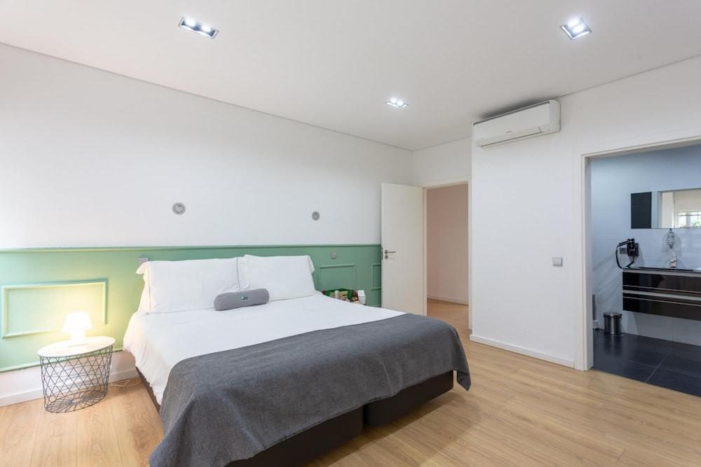 Feel Porto Downtown Essence