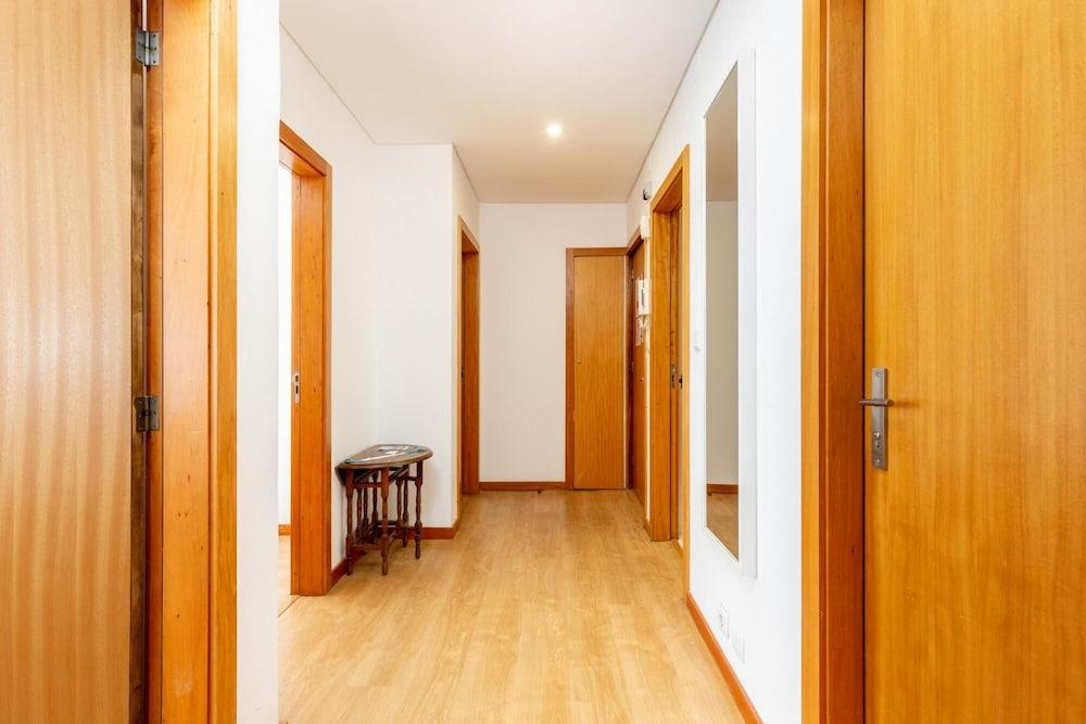 Apartment in Porto With Terrace Fully Equipped