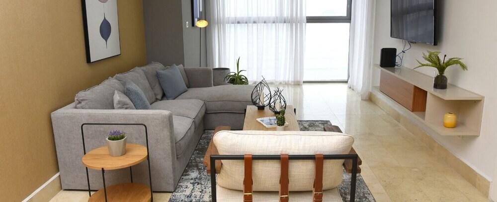 Apto. 15A vista al mar