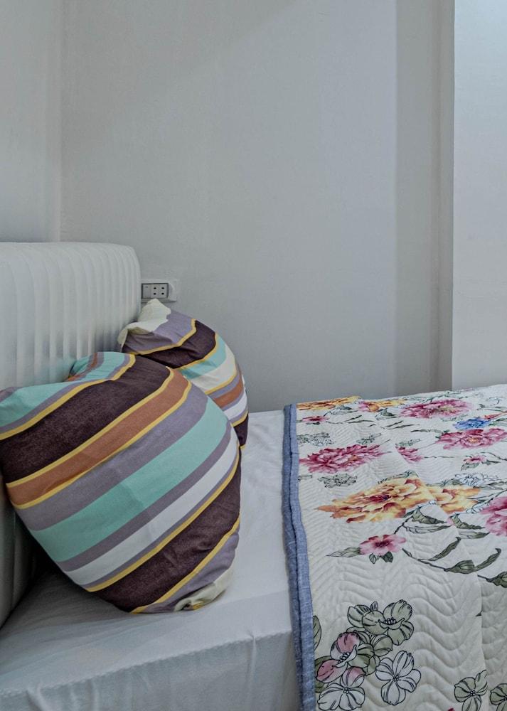 Turtles Beach Resort