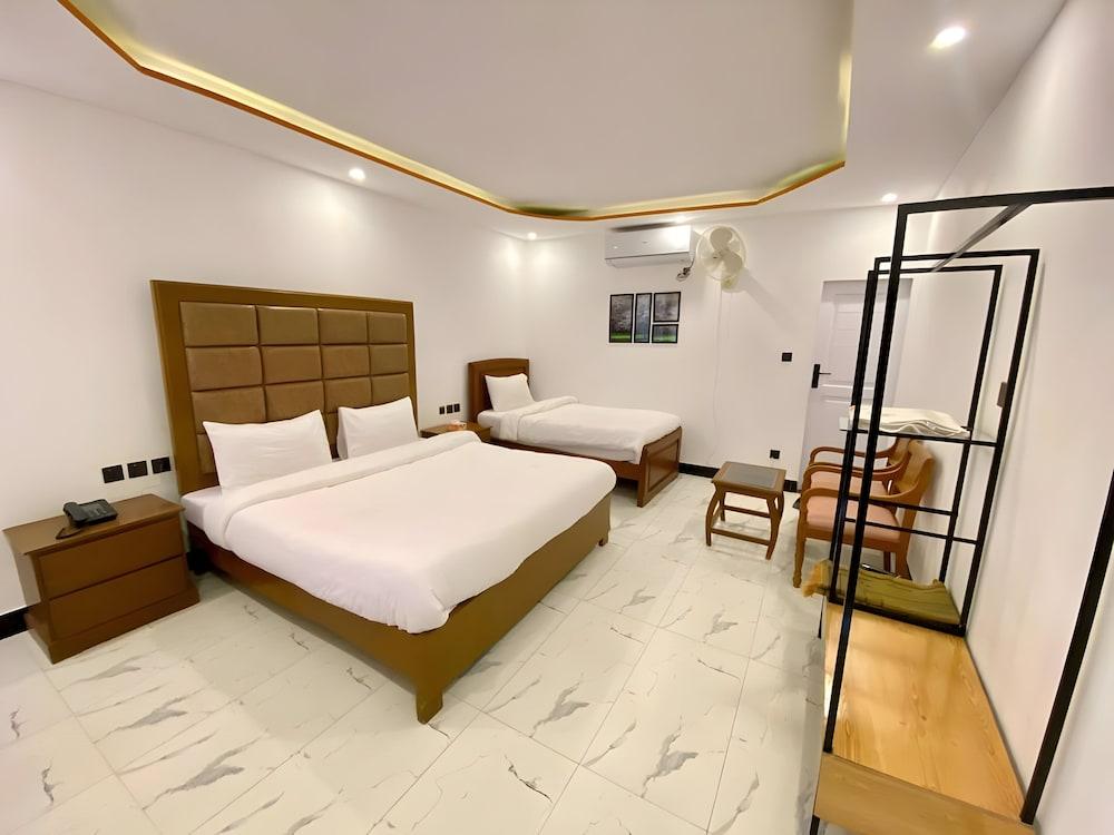 Al Noor Starlet Hotel