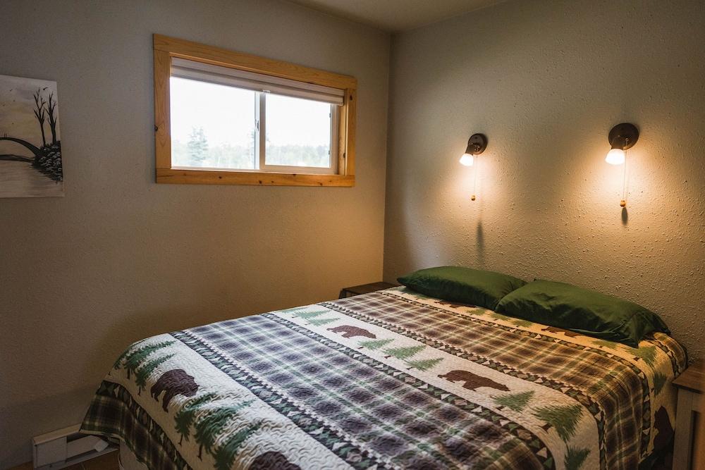 Walters Resort on Lake Ida