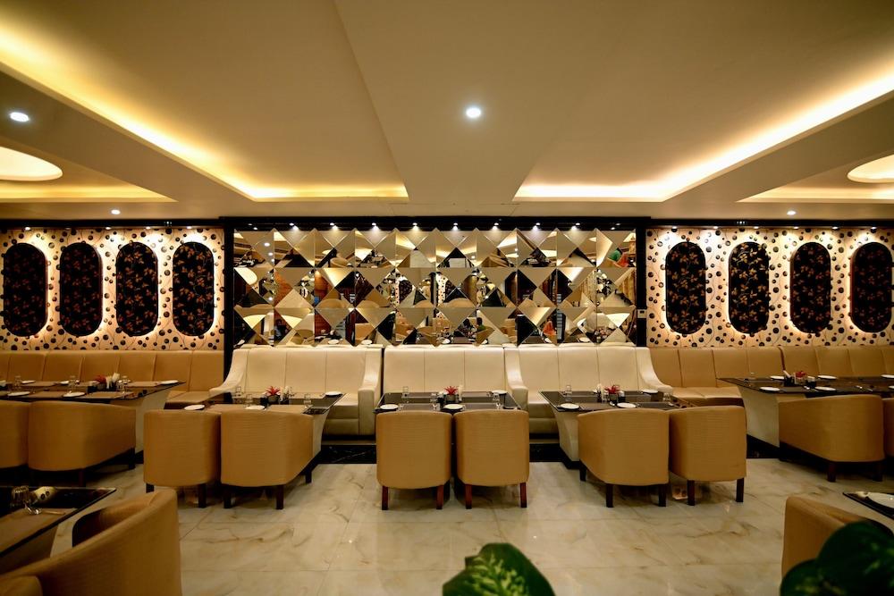 Royal Heritage Hotel & Resort