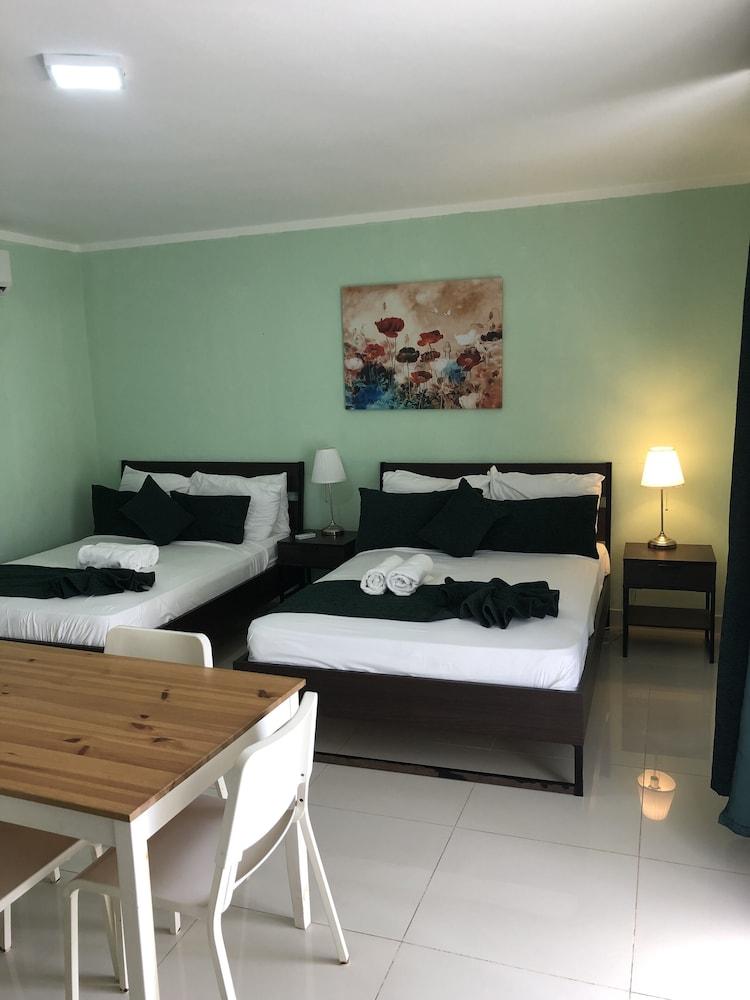 Sol Caribe Suites Los Corales Beach