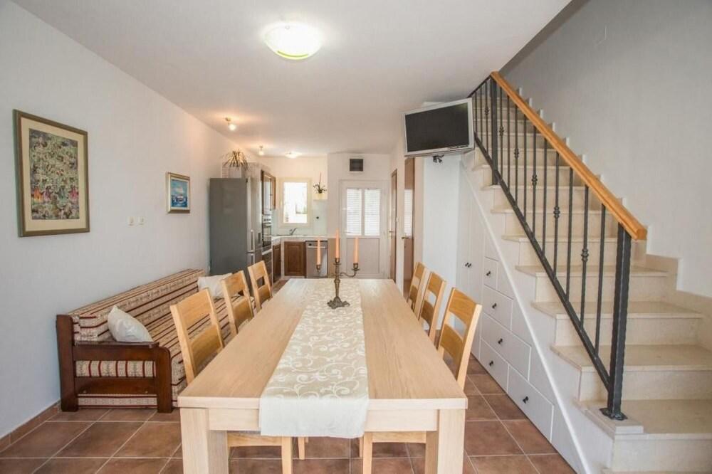 Villa Suzy Lux- Duplex Two Bedroom Villa With Swimming Pool and Sea View ID Direct Booker 3040