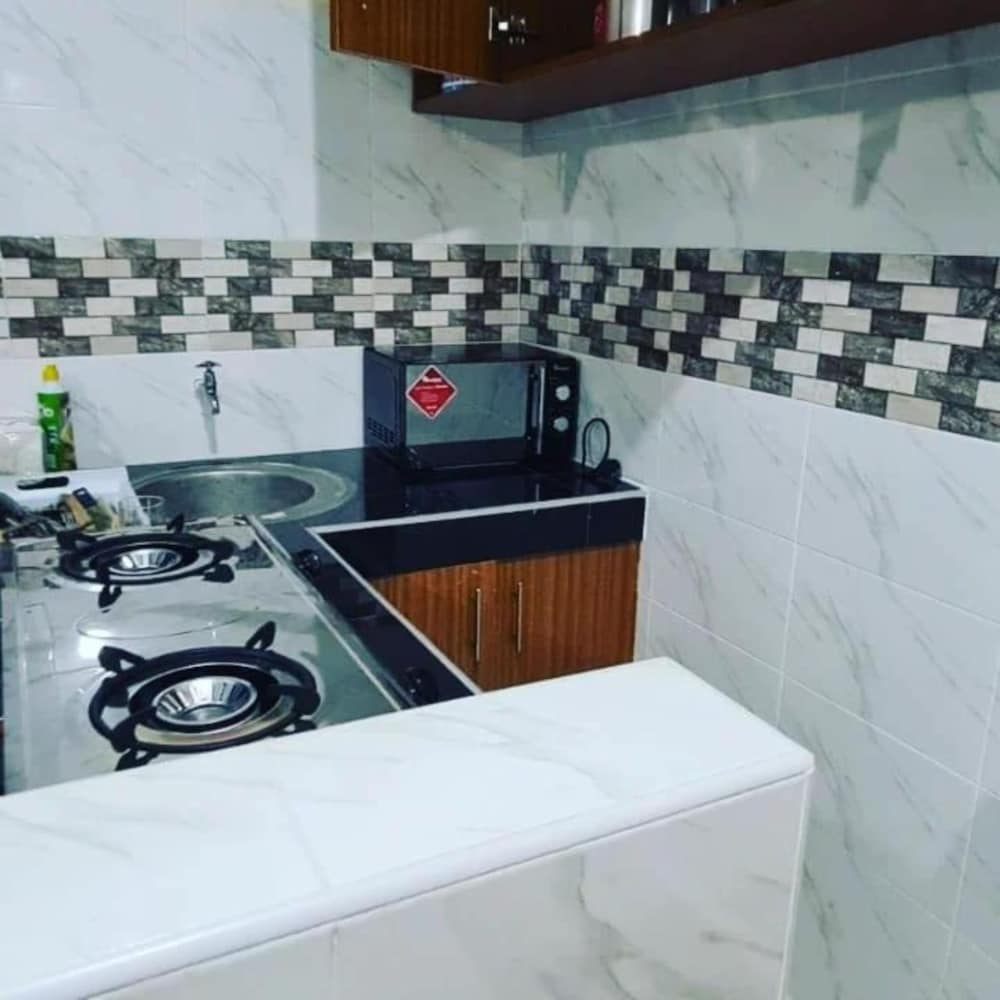 Stay.Plus Bamburi Mtambo Apartments