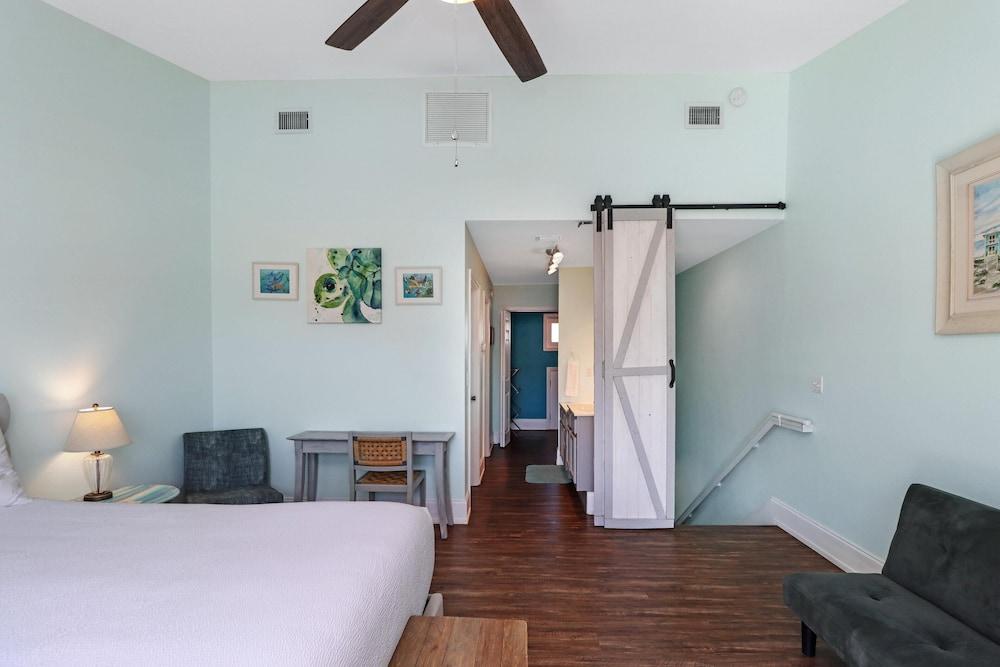 Barrier Dunes 430 - 60