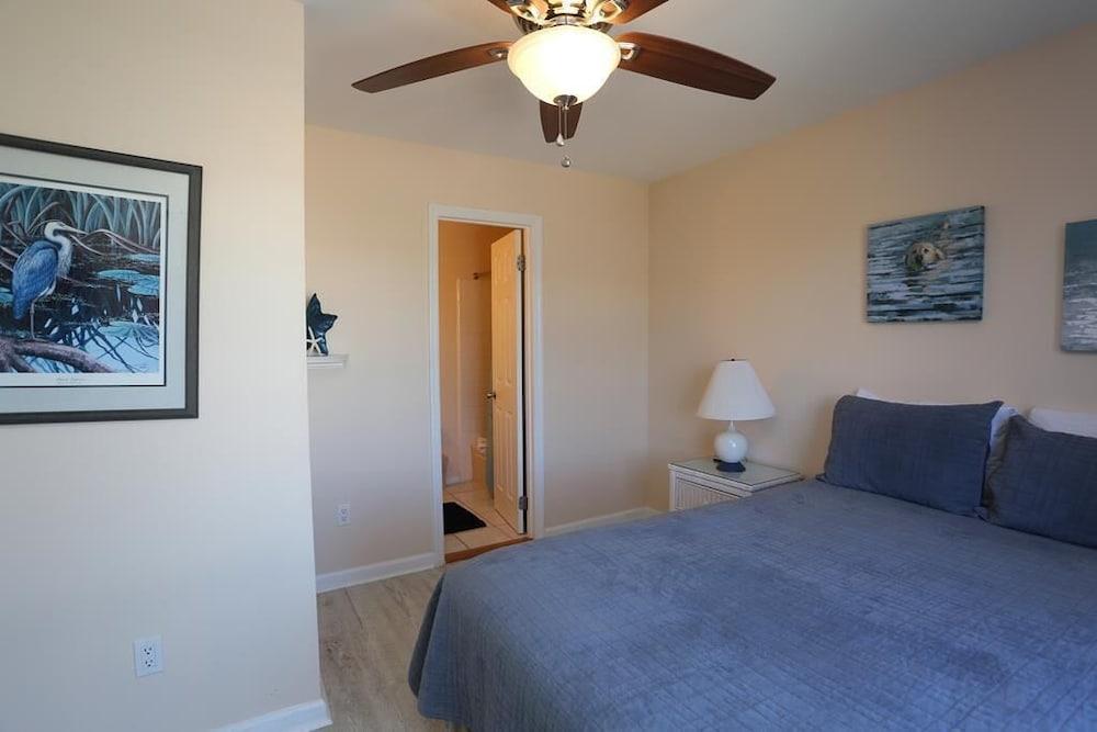 Barrier Dunes 497 - 33