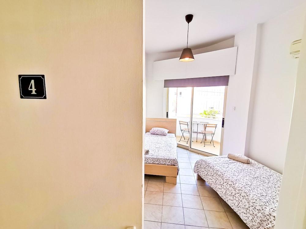 Central Square Nomadic Rooms