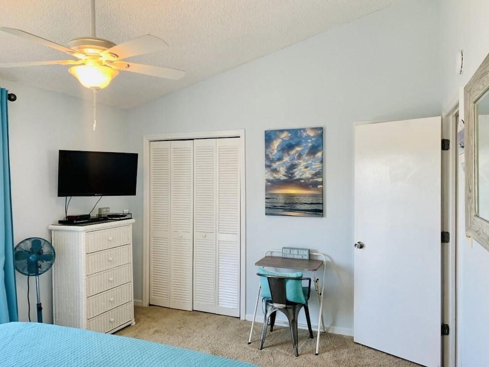 Barrier Dunes 162 - 145 Gone Fishin'