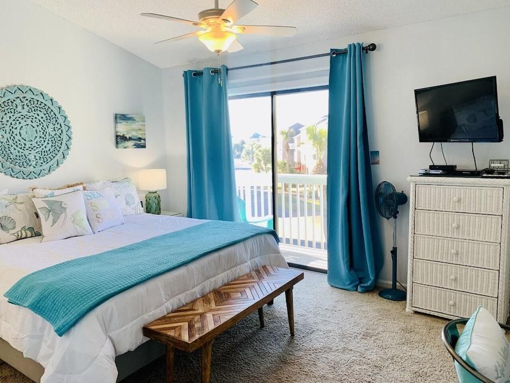 Barrier Dunes 162 - 145 Gone Fishin'