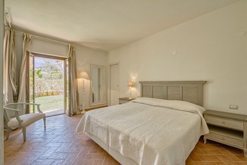 The Tower With Amazing View Shared Pool